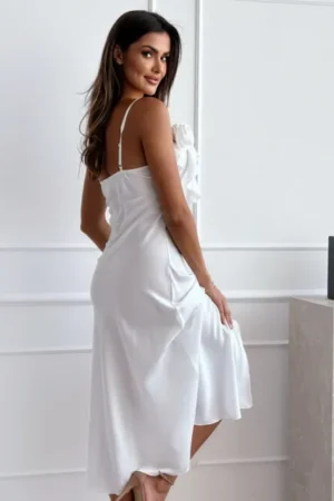 antoniette-obleka-bela-3