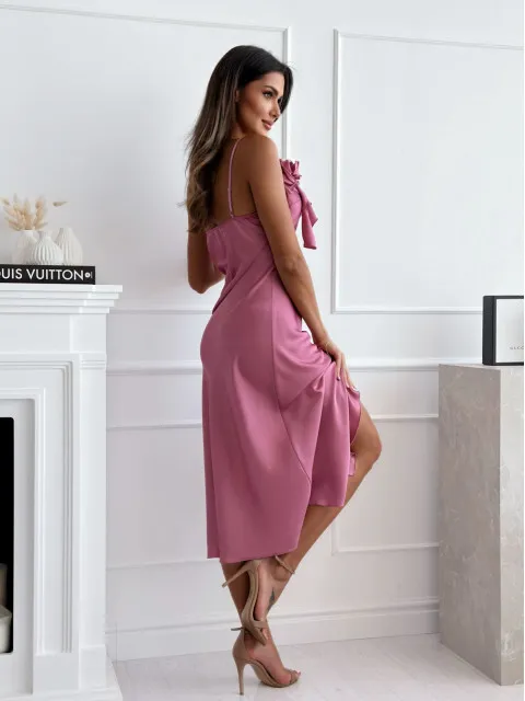 antoniette-obleka-roza-2