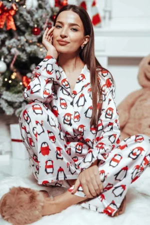 bozicna-pizama-pinguine-1