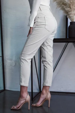 candace-mom-fit-hlace-4