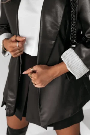 danelle-usnjen-blazer-crn-3