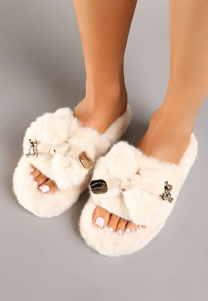 fluffy-bear-copati-bez-2