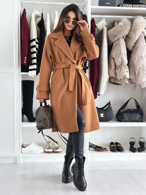 keira-plasc-camel-4