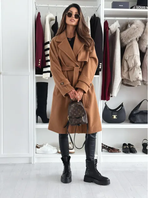 keira-plasc-camel-5