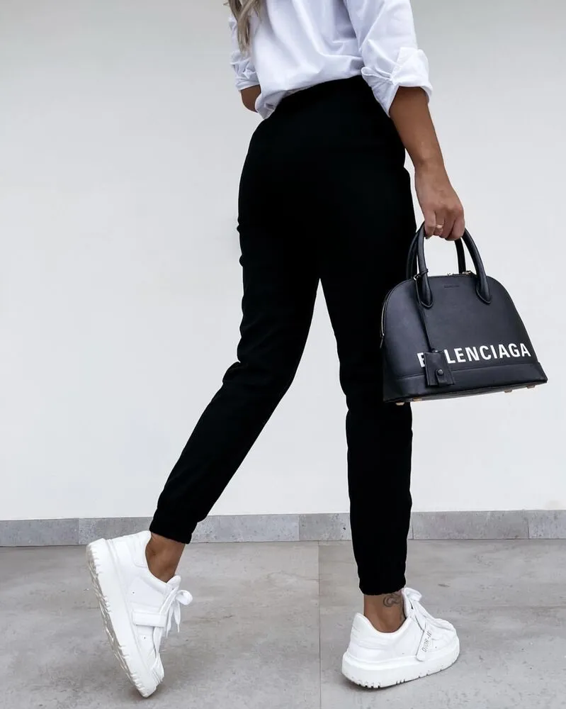 kendall-hlace-crne-3
