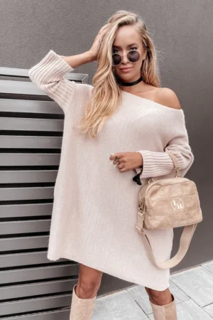 locket-oversized-pulover-obleka-bez-1