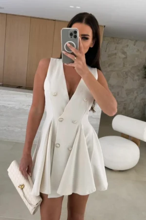 natasha-obleka-bez-1
