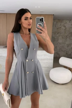 natasha-obleka-siva-1