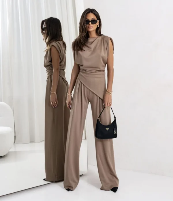 nicollete-komplet-camel-1