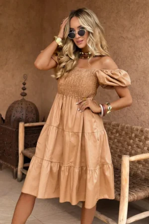 sariya-obleka-iz-bombaza-camel-1