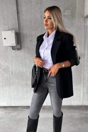 taja-blazer-crn-1