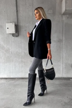 taja-blazer-crn-2