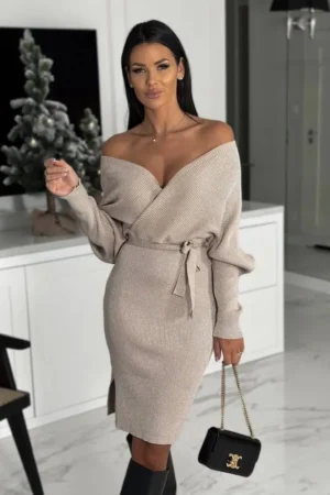 taliessa-obleka-zlata-1