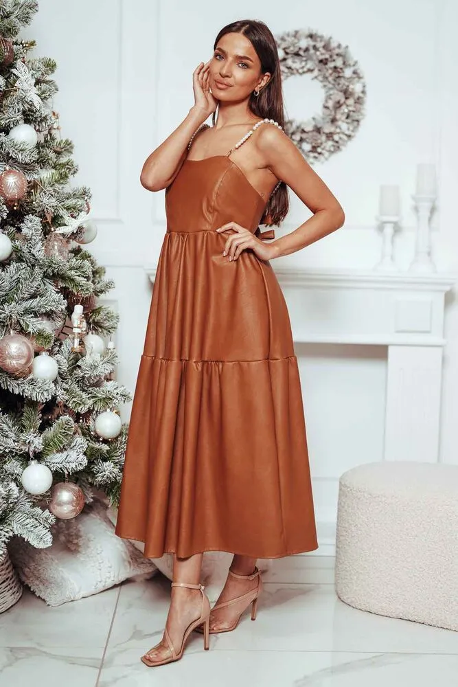 ximena-obleka-camel-3