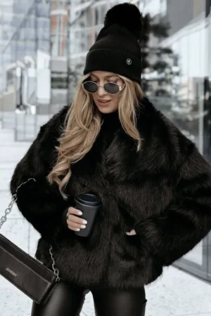 Octavia jakna črna