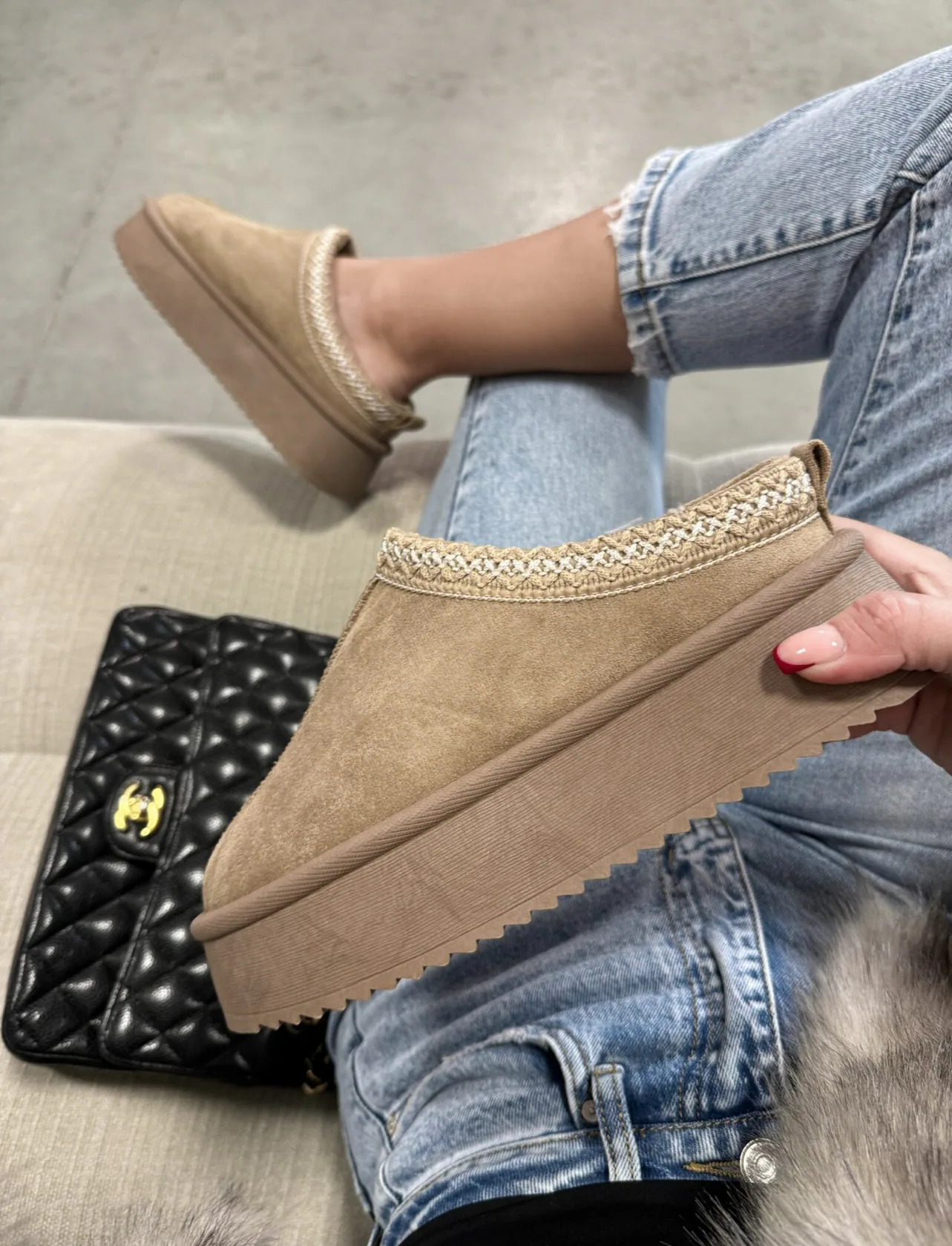 Uggy natikači khaki