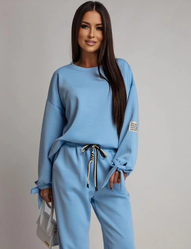 Perfect outfit komplet moder