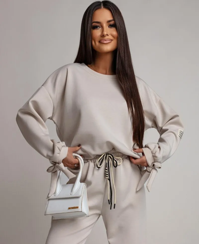 Perfect outfit komplet bež
