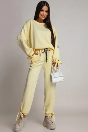 Perfect outfit komplet rumen