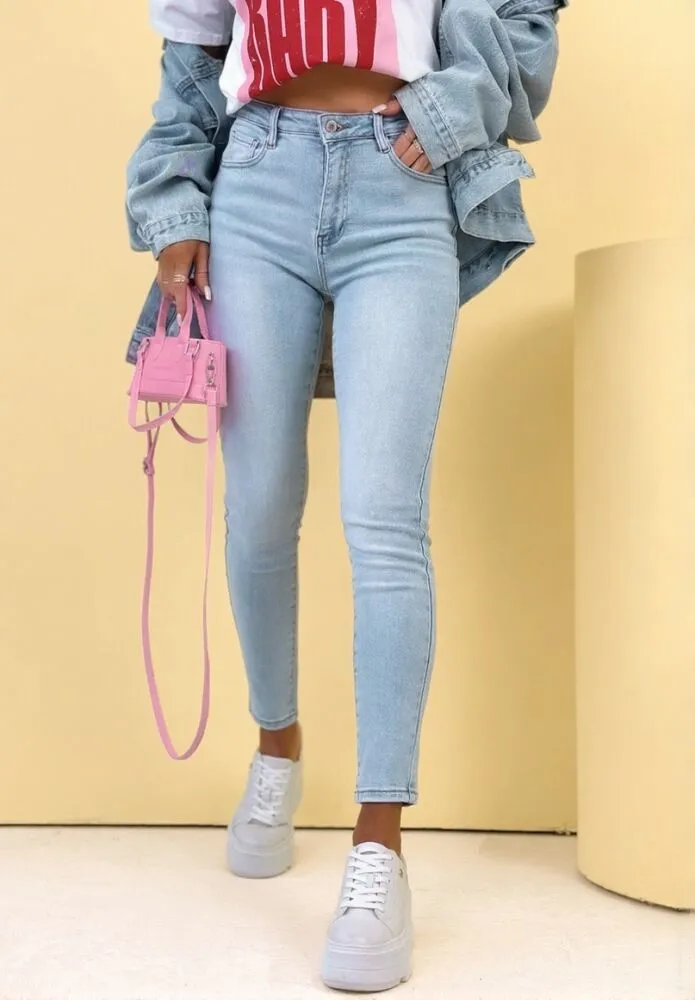 Rowan push-up jeans hlače