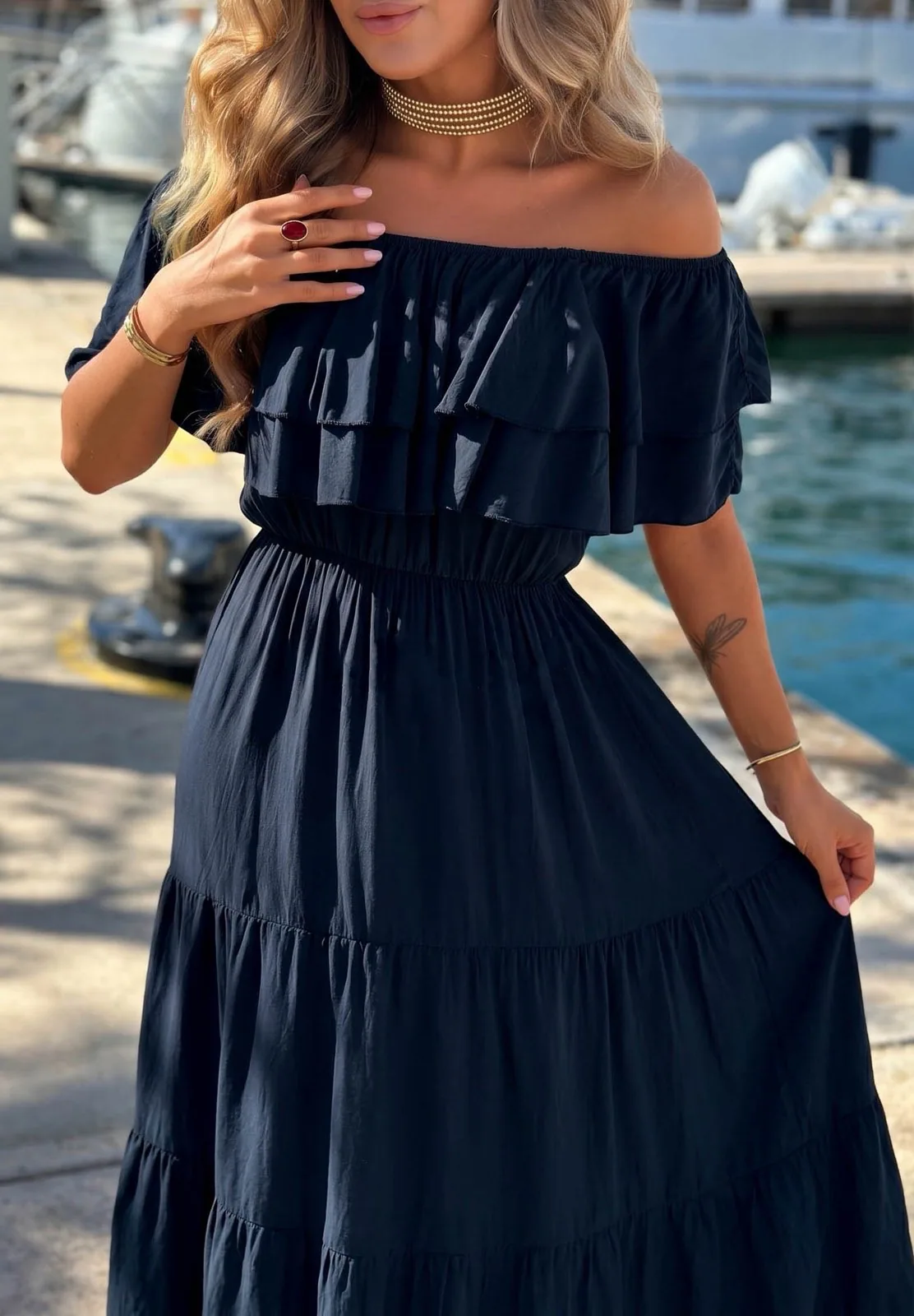 Adelina obleka iz viskoze temno modra
