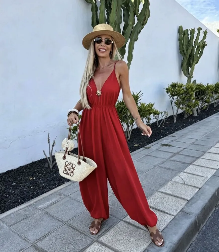 Marisol pajac rdeč