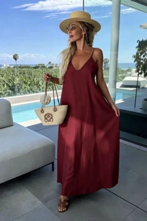 Pearl back maxi obleka iz viskoze bordo