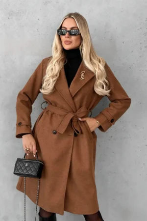 Alwyn plašč z broško camel