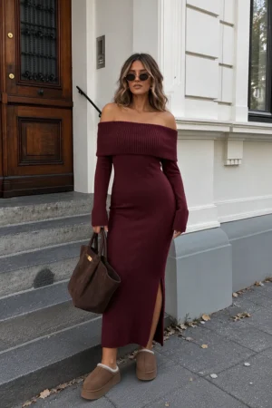 Jullie pletena obleka bordo